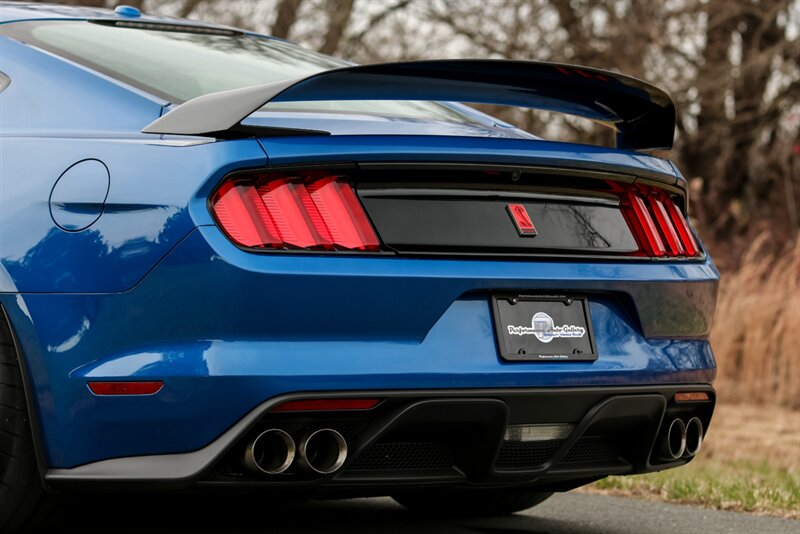 2018 Ford Mustang Shelby GT350R   - Photo 33 - Rockville, MD 20850