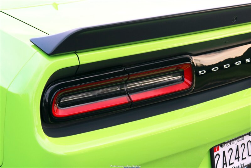 2015 Dodge Challenger SRT Hellcat   - Photo 48 - Rockville, MD 20850