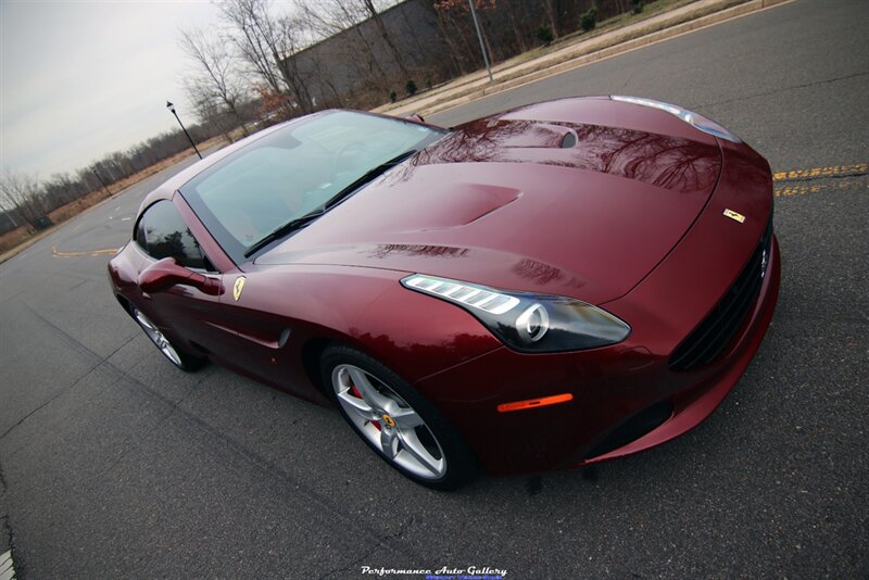 2015 Ferrari California T   - Photo 9 - Rockville, MD 20850