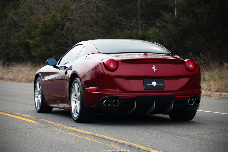 2015 Ferrari California T   - Photo 12 - Rockville, MD 20850