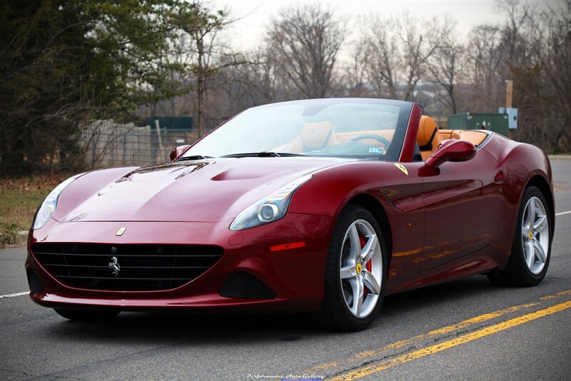 2015 Ferrari California T   - Photo 21 - Rockville, MD 20850