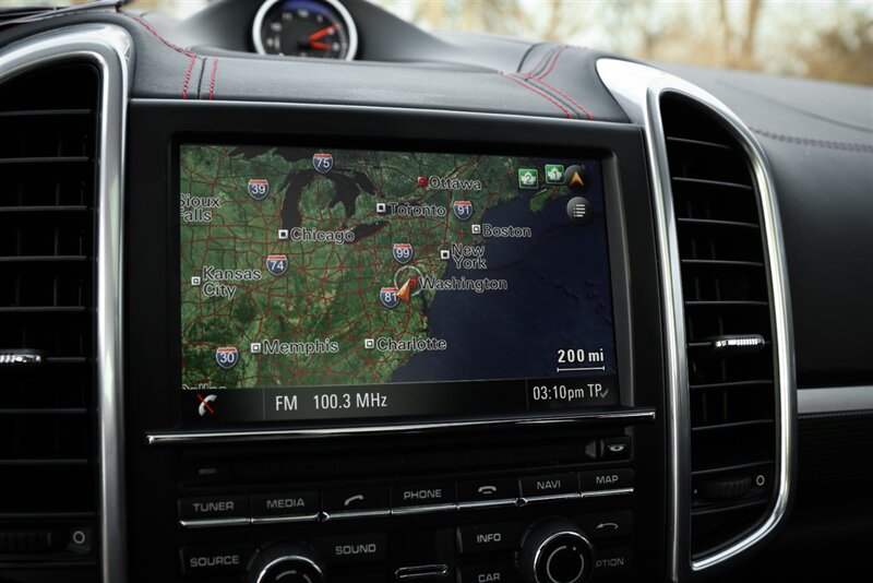 2014 Porsche Cayenne GTS   - Photo 74 - Rockville, MD 20850