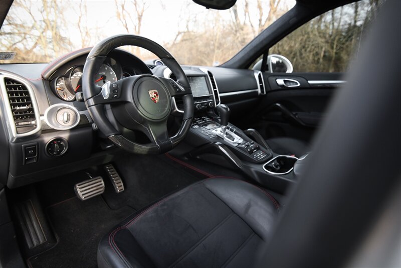 2014 Porsche Cayenne GTS   - Photo 45 - Rockville, MD 20850