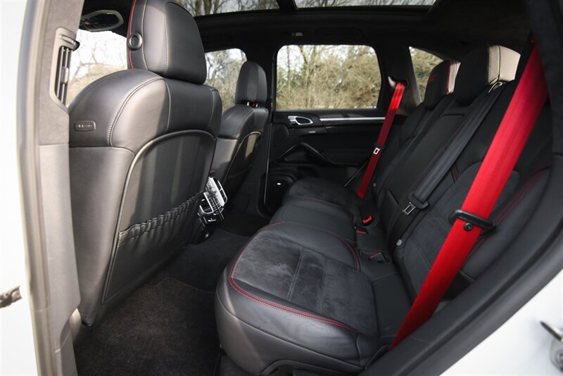 2014 Porsche Cayenne GTS   - Photo 48 - Rockville, MD 20850