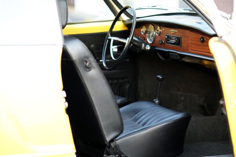 1971 Volkswagen Karmann Ghia   - Photo 61 - Rockville, MD 20850