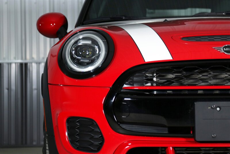 2019 MINI Hardtop 2 Door John Cooper Works   - Photo 13 - Rockville, MD 20850