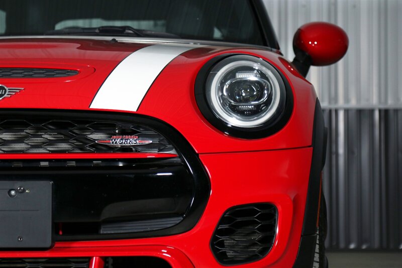 2019 MINI Hardtop 2 Door John Cooper Works   - Photo 11 - Rockville, MD 20850