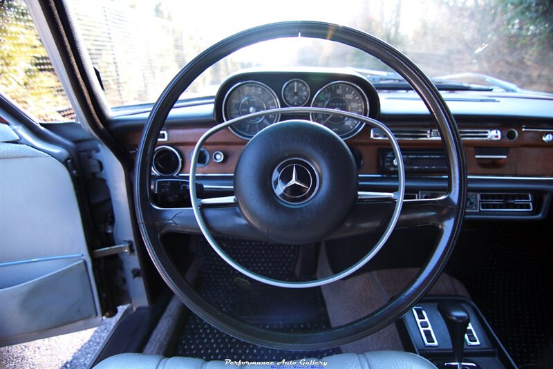 1972 Mercedes-Benz 280SE 4.5   - Photo 52 - Rockville, MD 20850