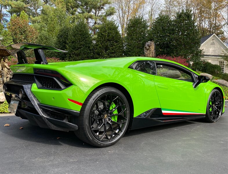 2018 Lamborghini Huracan LP 640-4 Performante   - Photo 2 - Rockville, MD 20850