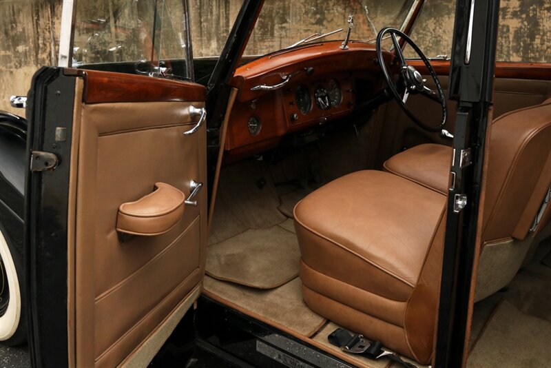 1948 Bentley Mark VI Mulliner   - Photo 64 - Rockville, MD 20850