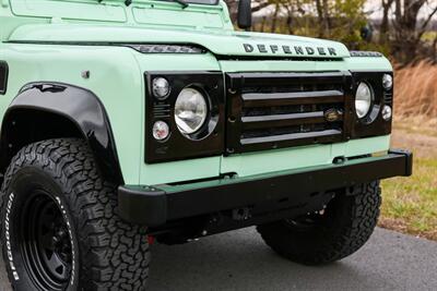 1996 Land Rover Defender 90 300TDi 5 Speed   - Photo 18 - Rockville, MD 20850