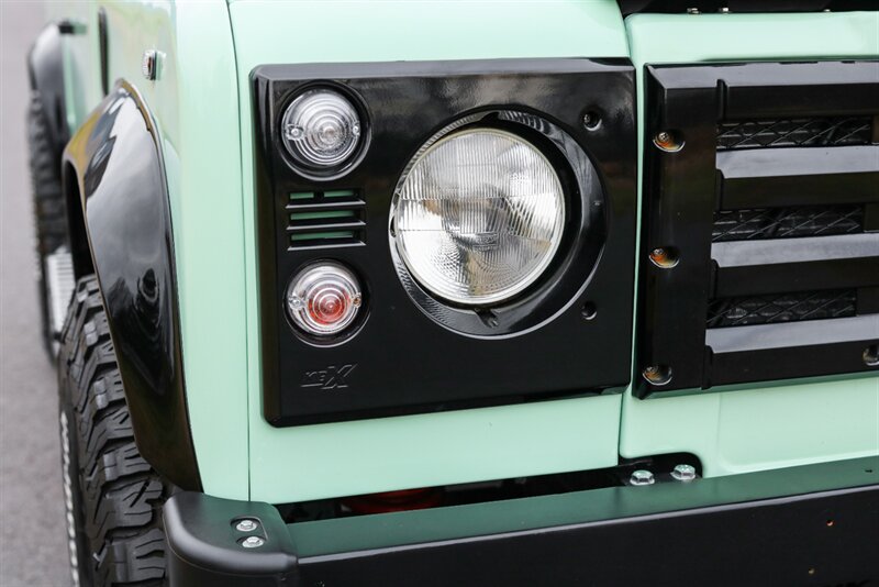 1996 Land Rover Defender 90 300TDi 5 Speed   - Photo 20 - Rockville, MD 20850