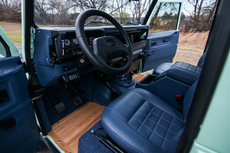 1996 Land Rover Defender 90 300TDi 5 Speed   - Photo 59 - Rockville, MD 20850