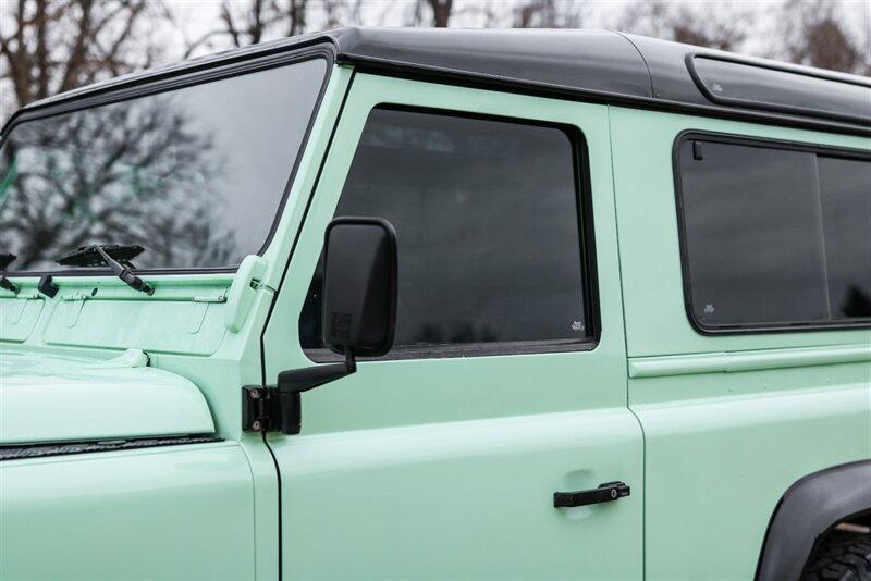 1996 Land Rover Defender 90 300TDi 5 Speed   - Photo 38 - Rockville, MD 20850