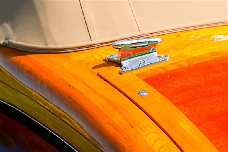 1947 Chrysler Town & Country Woodie Convertible   - Photo 39 - Rockville, MD 20850