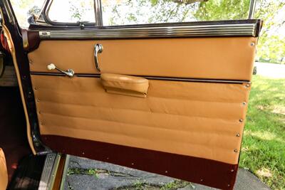 1947 Chrysler Town & Country Woodie Convertible   - Photo 72 - Rockville, MD 20850