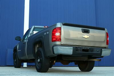 2008 Chevrolet Silverado 1500 Work Truck  4x4 - Photo 4 - Rockville, MD 20850