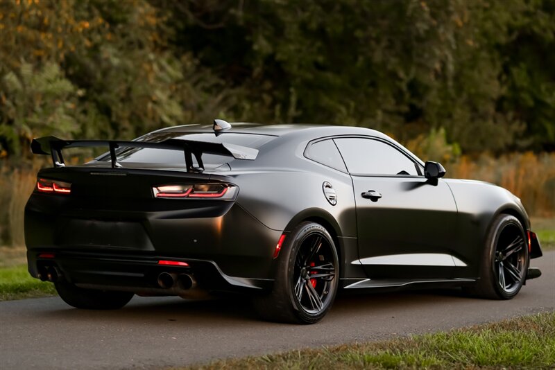 2018 Chevrolet Camaro ZL1   - Photo 8 - Rockville, MD 20850