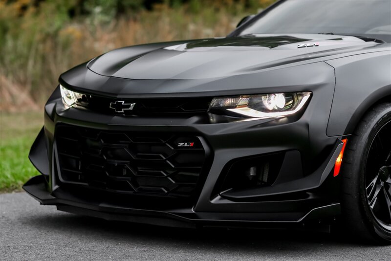 2018 Chevrolet Camaro ZL1   - Photo 13 - Rockville, MD 20850