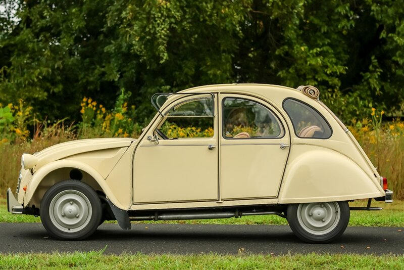 1981 Citroen 2CV   - Photo 12 - Rockville, MD 20850