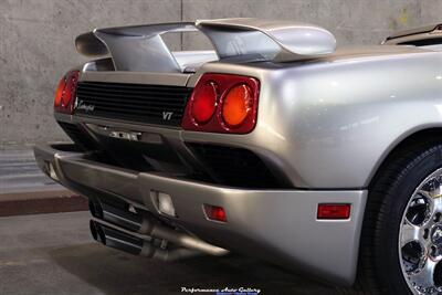 1999 Lamborghini Diablo VT Roadster   - Photo 18 - Rockville, MD 20850