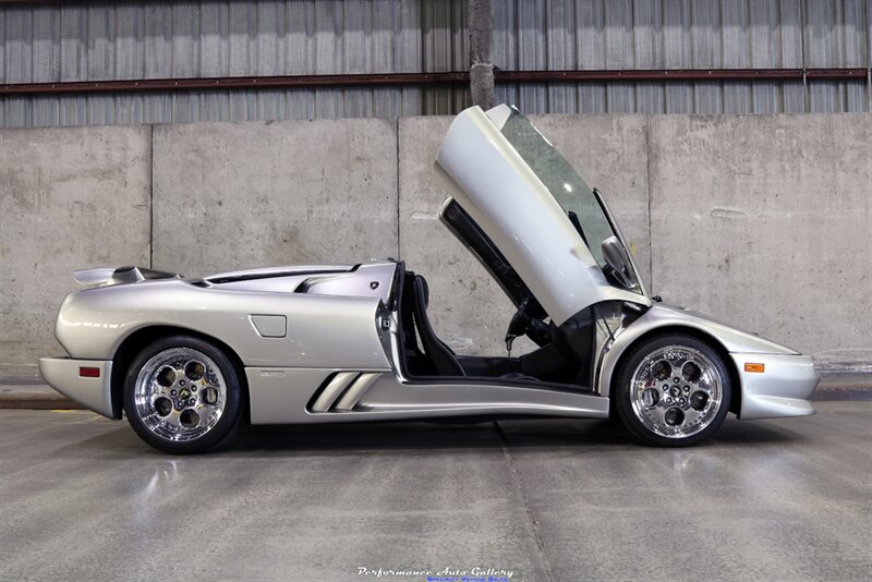 1999 Lamborghini Diablo VT Roadster   - Photo 9 - Rockville, MD 20850