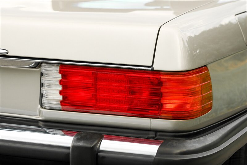 1988 Mercedes-Benz 560-Class 560SL   - Photo 43 - Rockville, MD 20850