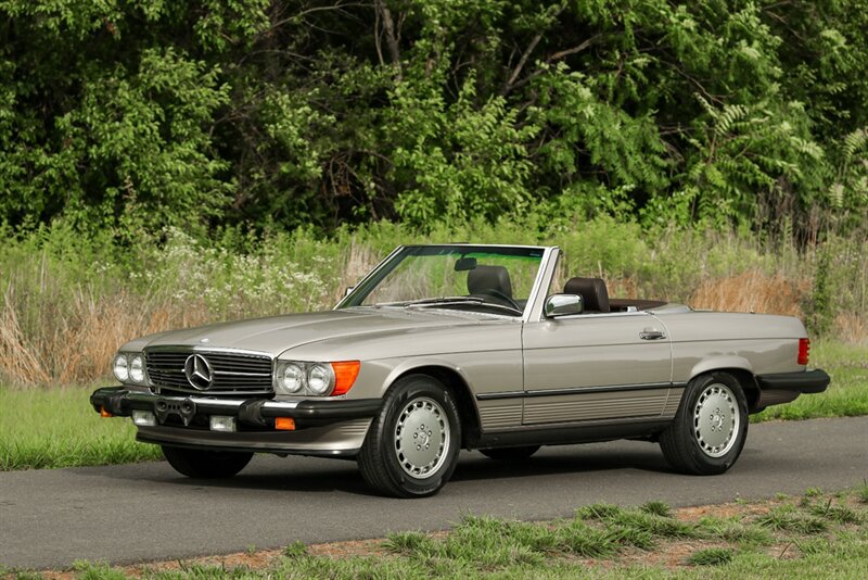 1988 Mercedes-Benz 560-Class 560SL   - Photo 9 - Rockville, MD 20850