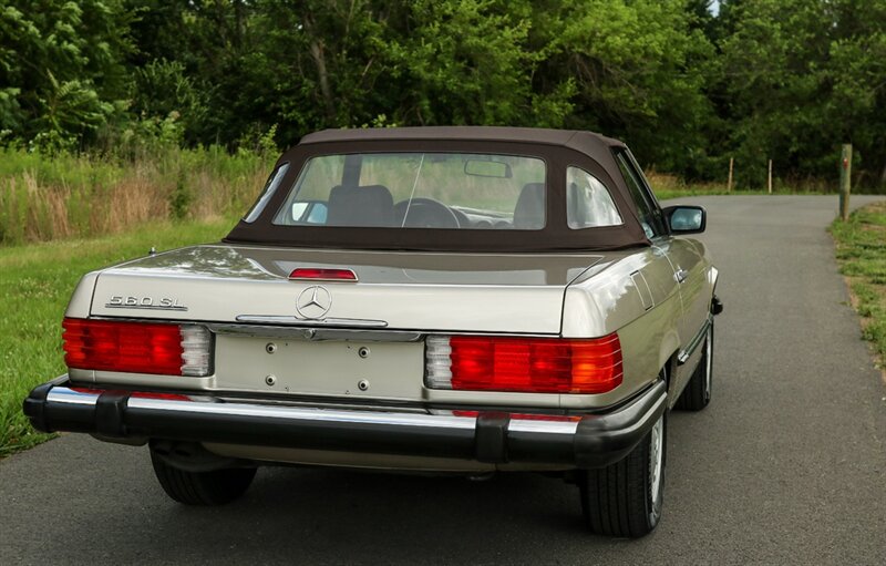 1988 Mercedes-Benz 560-Class 560SL   - Photo 19 - Rockville, MD 20850