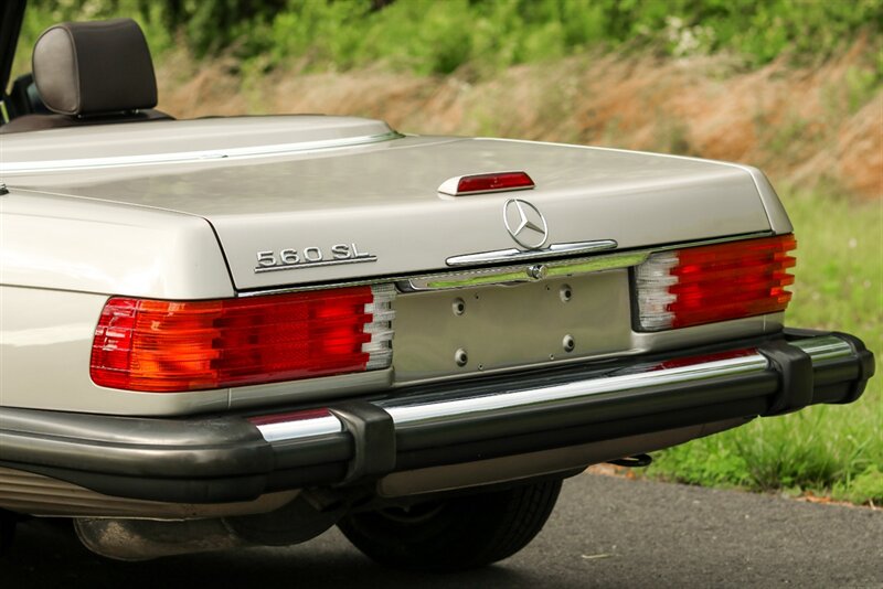 1988 Mercedes-Benz 560-Class 560SL   - Photo 40 - Rockville, MD 20850