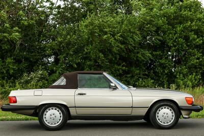 1988 Mercedes-Benz 560-Class 560SL   - Photo 20 - Rockville, MD 20850