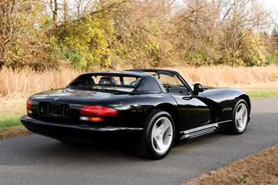 1993 Dodge Viper RT/10   - Photo 2 - Rockville, MD 20850