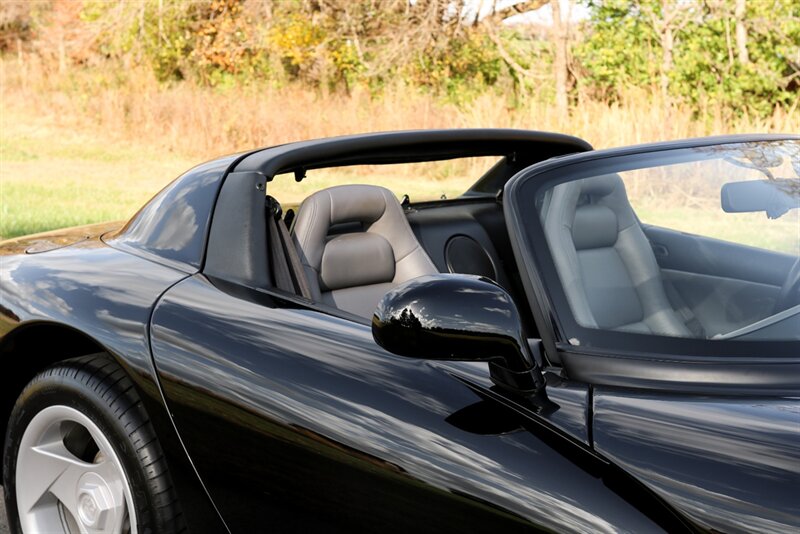 1993 Dodge Viper RT/10   - Photo 23 - Rockville, MD 20850