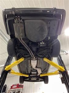 1988 Mercedes-Benz 560-Class 560 SL   - Photo 9 - Rockville, MD 20850