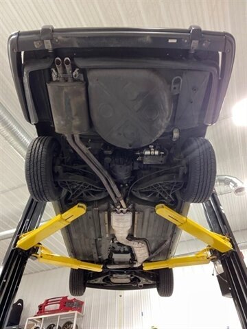 1988 Mercedes-Benz 560-Class 560 SL   - Photo 9 - Rockville, MD 20850