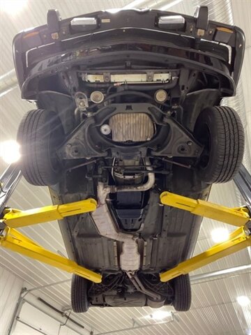 1988 Mercedes-Benz 560-Class 560 SL   - Photo 10 - Rockville, MD 20850