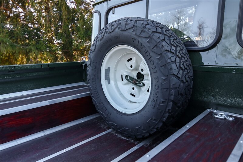 1997 Land Rover Defender 110 Pickup 300TDi   - Photo 28 - Rockville, MD 20850