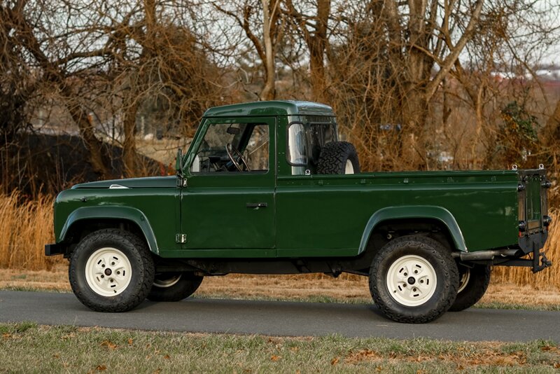 1997 Land Rover Defender 110 Pickup 300TDi   - Photo 6 - Rockville, MD 20850