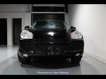 2006 Porsche Cayenne Turbo   - Photo 3 - Rockville, MD 20850