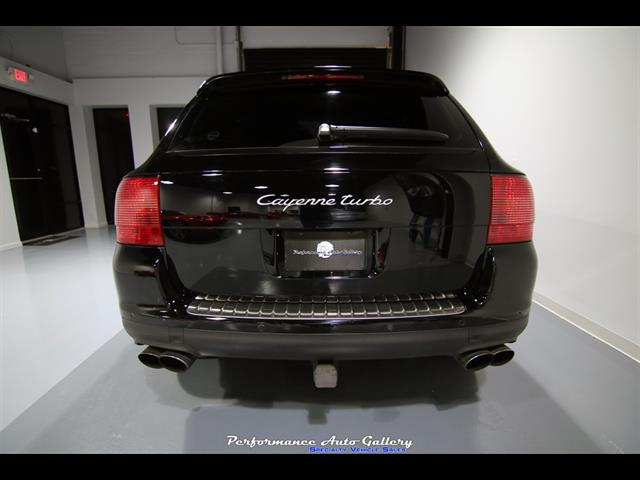 2006 Porsche Cayenne Turbo   - Photo 30 - Rockville, MD 20850