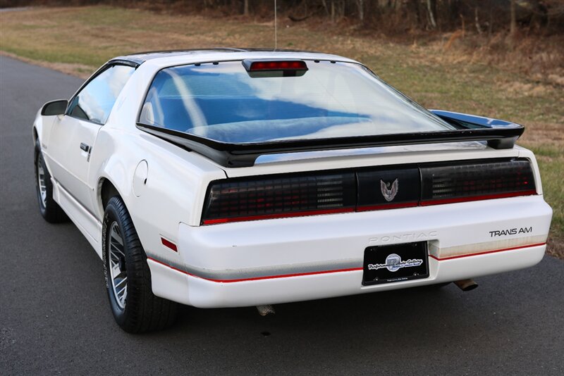 1986 Pontiac Firebird Trans Am   - Photo 9 - Rockville, MD 20850