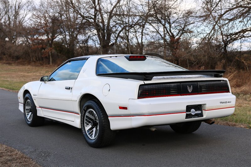 1986 Pontiac Firebird Trans Am   - Photo 16 - Rockville, MD 20850