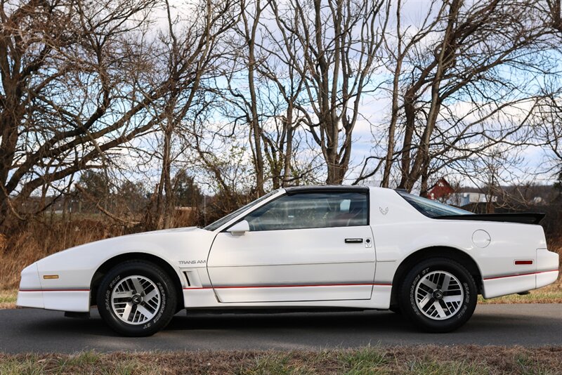 1986 Pontiac Firebird Trans Am   - Photo 6 - Rockville, MD 20850