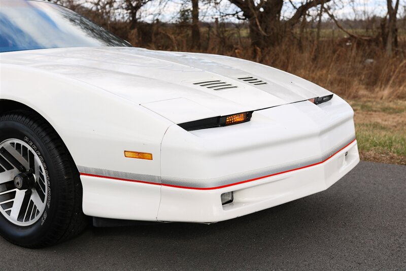 1986 Pontiac Firebird Trans Am   - Photo 17 - Rockville, MD 20850