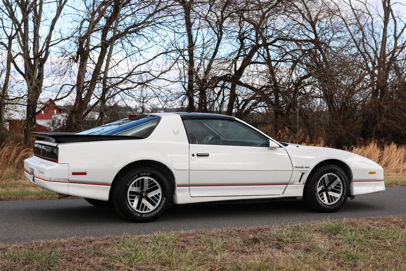 1986 Pontiac Firebird Trans Am   - Photo 12 - Rockville, MD 20850