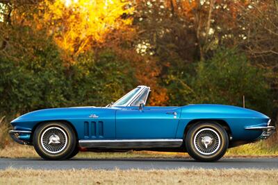 1966 Chevrolet Corvette 427 Stingray Convertible   - Photo 10 - Rockville, MD 20850