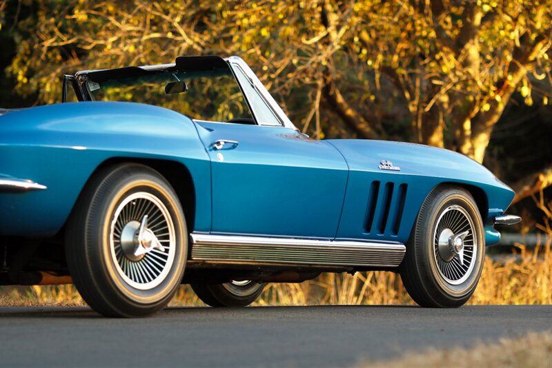 1966 Chevrolet Corvette 427 Stingray Convertible   - Photo 19 - Rockville, MD 20850