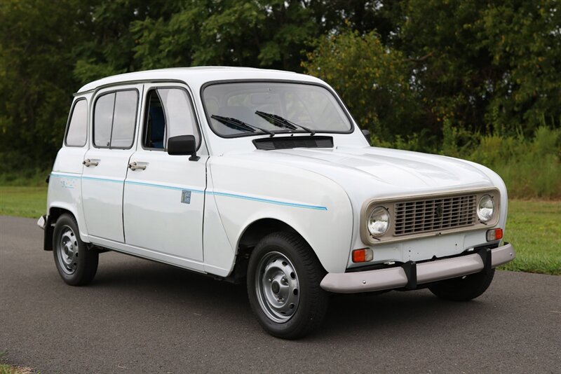 1986 Renault 4 TL Carte Jeune Edition   - Photo 3 - Rockville, MD 20850