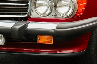 1989 Mercedes-Benz 560-Class 560 SL   - Photo 18 - Rockville, MD 20850