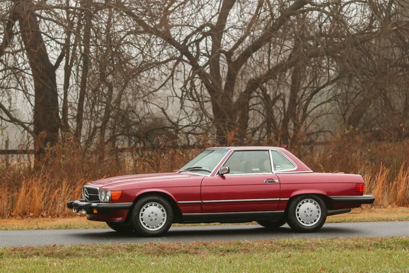 1989 Mercedes-Benz 560-Class 560 SL   - Photo 10 - Rockville, MD 20850